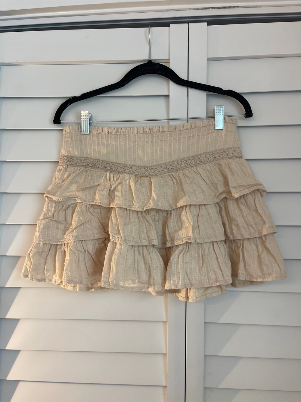 Japna Cream Tiered Ruffle Mini Skirt